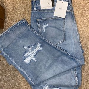 KanCan 90’s boyfriend style jeans. Size 15/31. Never worn, NWT